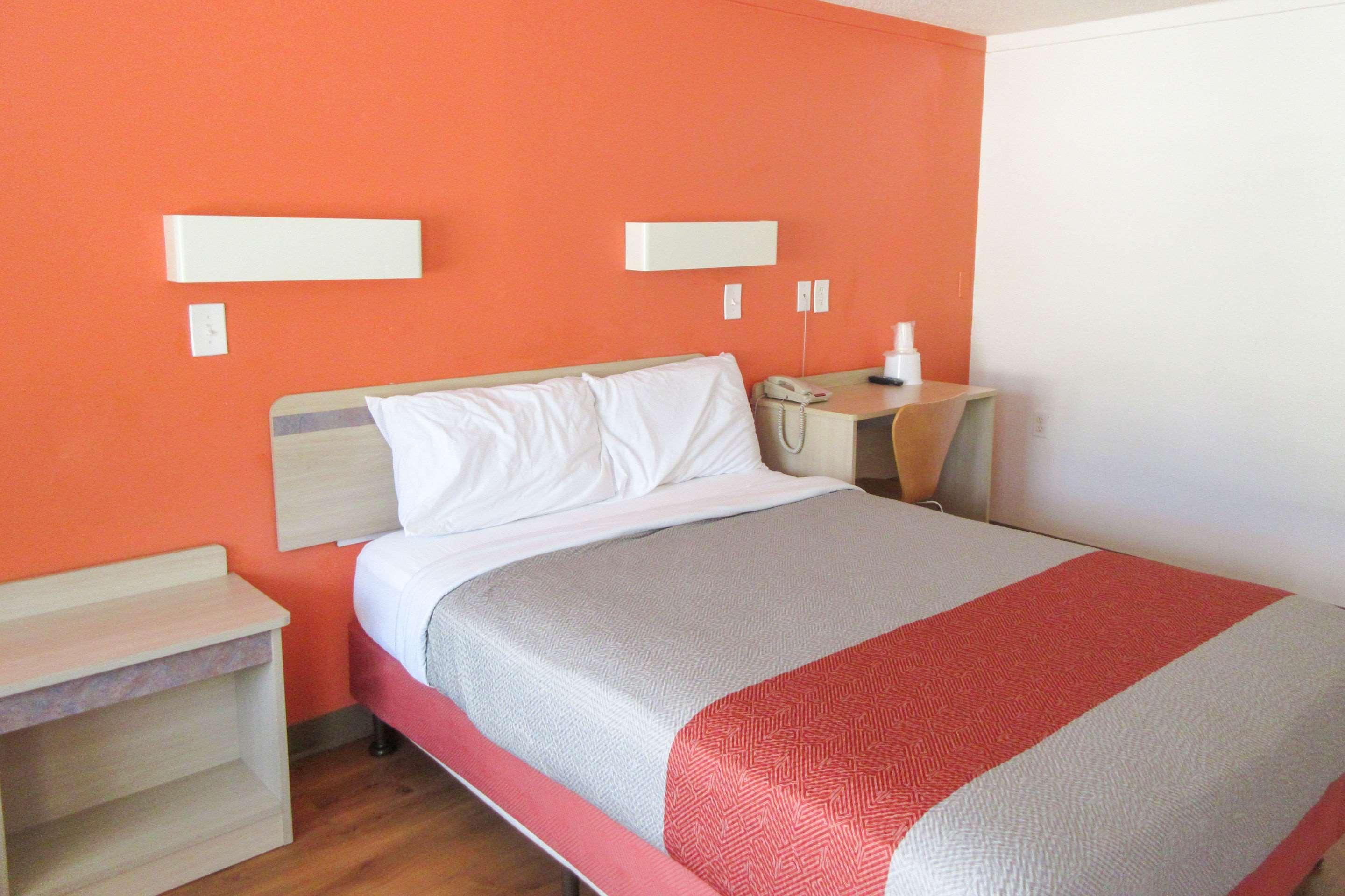 Rodeway Inn Altoona Kültér fotó